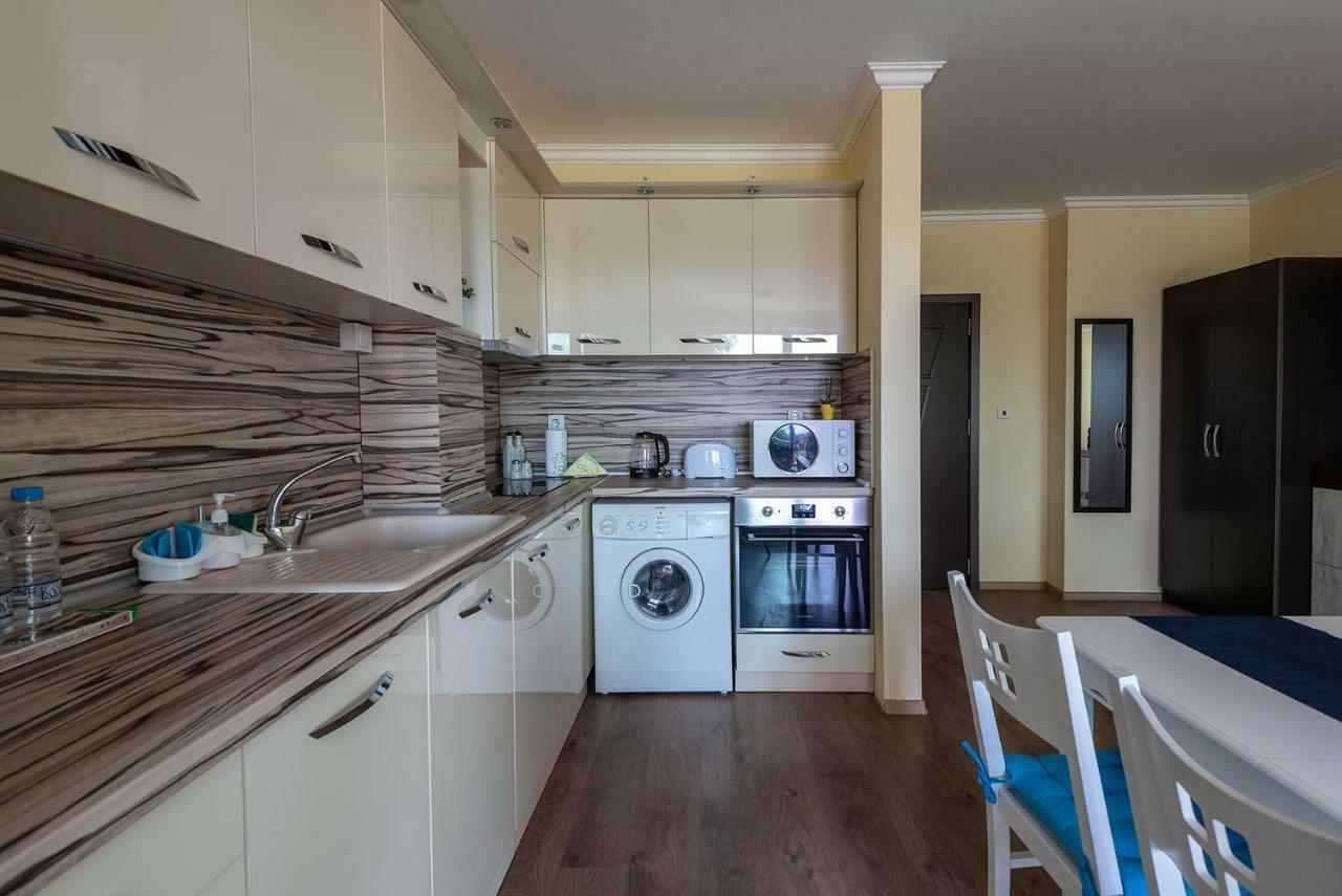 Riverside Apartments Plovdiv With Free Parking Extérieur photo