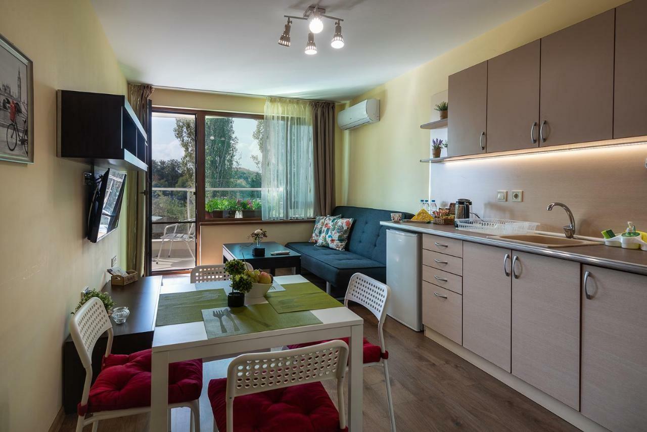 Riverside Apartments Plovdiv With Free Parking Extérieur photo
